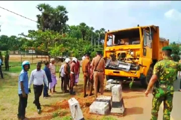 கிளிநொச்சிக்கு ஜனாதிபதி விஜயம்; விபத்தினால் பரபரப்பு!