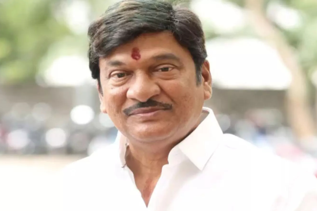 எம்.ஜி.ஆரின் மரியாதைக்கு களங்கம் ஏற்படுத்தும் வகையில் பேசிய ராஜேந்திரா பிரசாத்.. மன்னிப்பு கேட்டு வெளியிட்ட வீடியோ.. | Rajendra Prasad Apology For Talk About Mgr