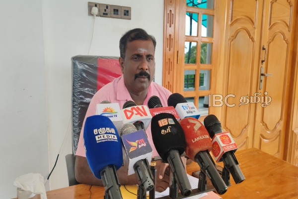மக்கள் விரோத சபையாக மாறியுள்ள வவுனியா மாநகரசபை | Vavuniya Municipal Council Anti People Council