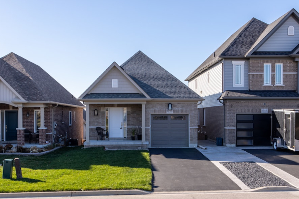 கனடாவில் வீட்டு விலை நிலவரம் | What Home Prices Are Canadians