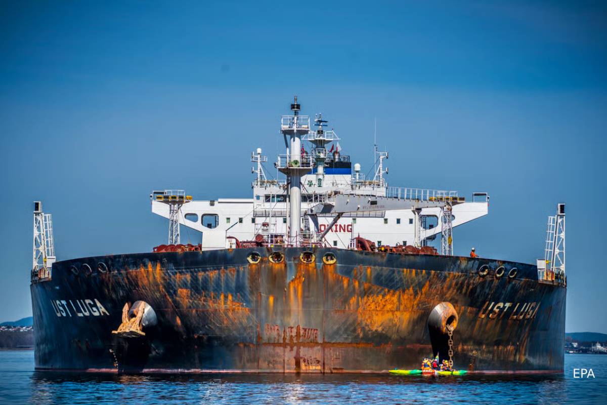 ஸ்டார்மரின் மிரட்டலுக்கு அஞ்சாமல்... பிரித்தானியாவையைக் கடந்த 100 ரஷ்யக் கப்பல்கள் | Russian Ships Cross Uk Waters