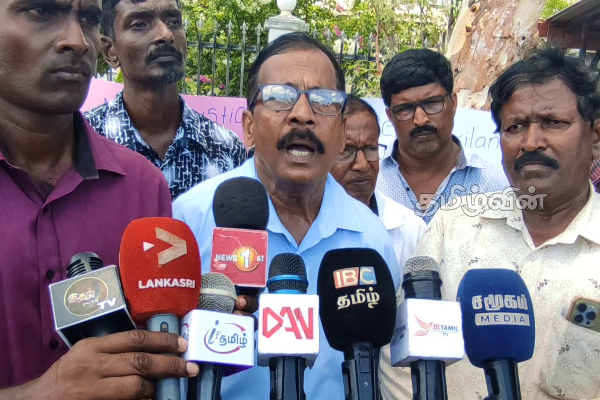 வடக்கு கிழக்கில் சர்வதேச நீதியை கோரி போராட்டத்தில் ஒன்றிணைந்த மக்கள் (Video) | Protest In Trincomalee