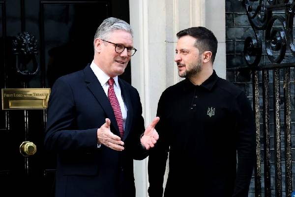 ட்ரம்ப் அளிக்கும் நெருக்கடி... G20 மாநாட்டில் முடிவெடுக்க இருக்கும் உக்ரைன் நட்பு நாடுகள் | Ukraine Allies G20 Peace Plan ட்ரம்ப் அளிக்கும் நெருக்கடி... G20 மாநாட்டில் முடிவெடுக்க இருக்கும் உக்ரைன் நட்பு நாடுகள் | Ukraine Allies G20 Peace Plan