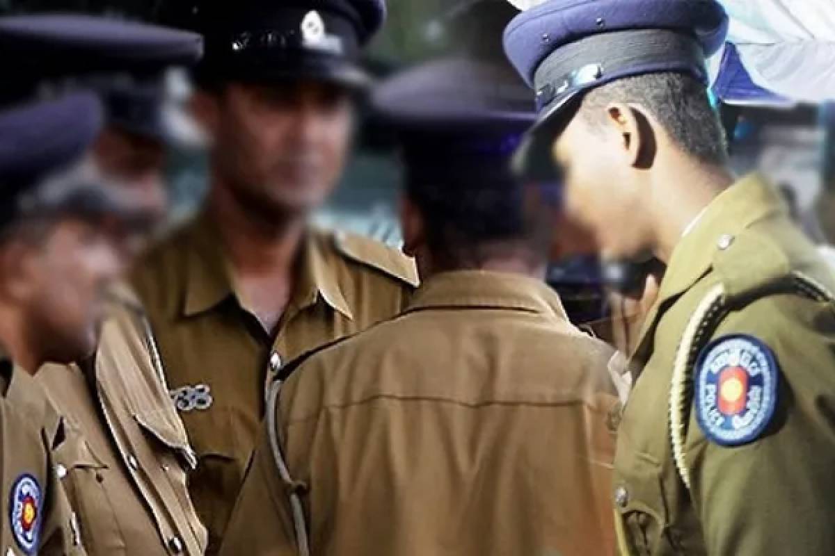 யாழில் தவறான முடிவெடுத்து தமக்கு தாமே தீ மூட்டிய இரட்டை சகோதரிகள்! | Twin Sisters In Jaffna Made A Rash Decision Fire யாழில் தவறான முடிவெடுத்து தமக்கு தாமே தீ மூட்டிய இரட்டை சகோதரிகள்! | Twin Sisters In Jaffna Made A Rash Decision Fire