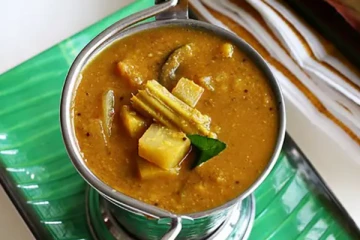 கமகமக்கும் கல்யாண வீட்டு அரைச்சுவிட்ட சாம்பார்.., எப்படி செய்வது?