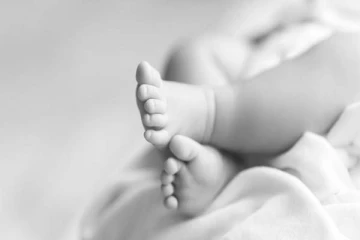 ஜேர்மானியரின் கட்டுப்பாட்டில் இருந்த குழந்தை மரணம்: சிறைத்தண்டனையும் நாடுகடத்தலும்