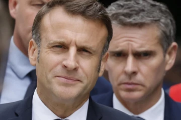 புதிய கூட்டணி அமைக்க மேக்ரான் அழைப்பு: வெற்றி பெற்ற இடதுசாரியினர் கோபம்