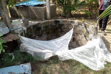 கிணற்றில் விழுந்து இரண்டரை வயது குழந்தை பலி: யாழில் சோகம் (Photos)