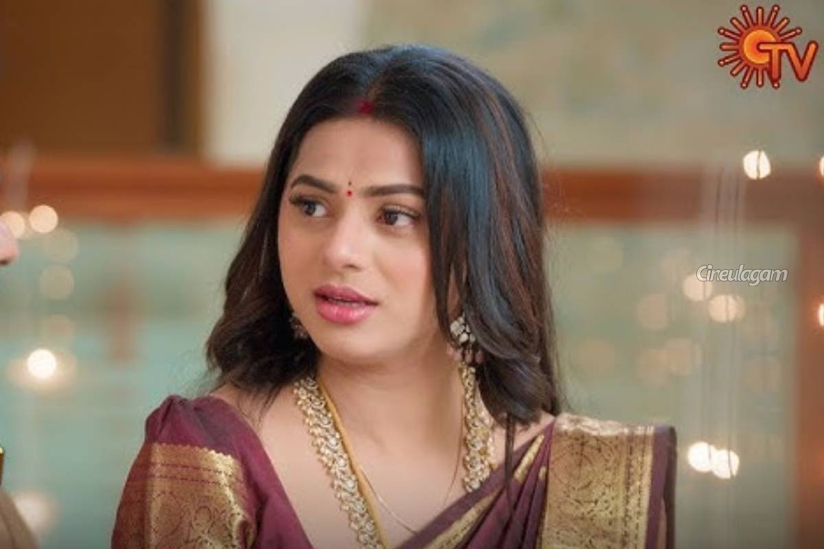 சன் டிவியின் ஆடுகளம் சீரியலில் இருந்து வெளியேறிய நடிகை டெல்னா டேவிஸ்... காரணமே இதுதானாம் | Delna Davis Quit Sun Tv Aadukalam Serial