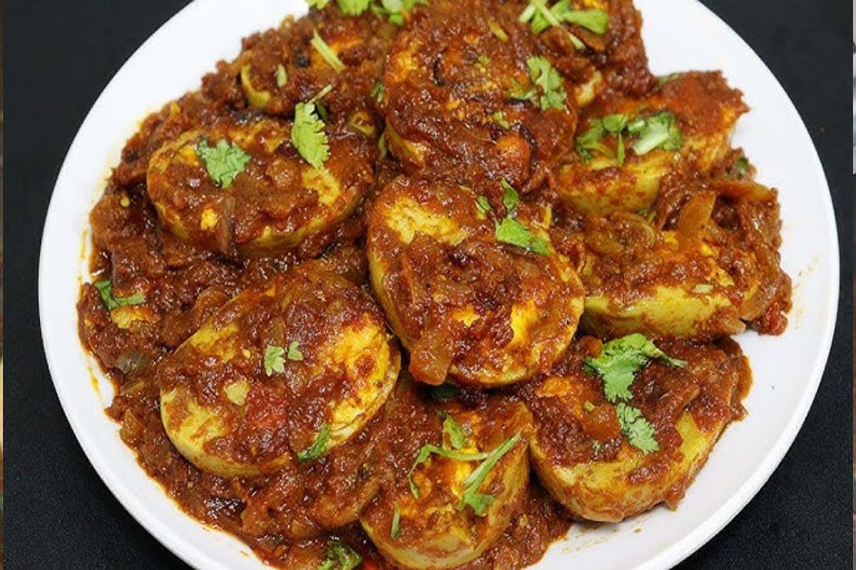 முட்டை மிளகு மசாலா... சாதம், சப்பாத்திக்கு அட்டகாசமாக இருக்குமாம் | How To Prepare Tasty Egg Pepper Masala At Home
