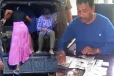 வீடொன்றினை சுற்றிவளைத்த பொலிஸார் : 5 பெண்கள் கைது