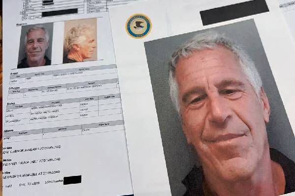 உலகை உலுக்கும் எப்ஸ்டீன் பைல்ஸ் vs டெவில்ஸ் பைபிள்: சாத்தான் தன் கைப்பட எழுதிய புத்தகம்! | What S Codex Gigas A Book Written By Satan Himself