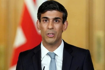 பிரித்தானிய மக்களை  காப்பாற்ற முடியாது!