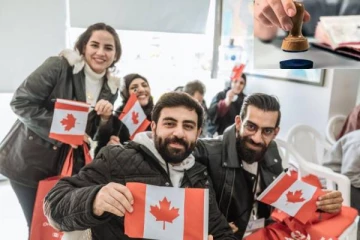 கனடாவில் நிரந்தர குடியுரிமையுடன் இந்தியர்களுக்கு வேலை! இவர்கள் எல்லாம் விண்ணப்பிக்கலாம்