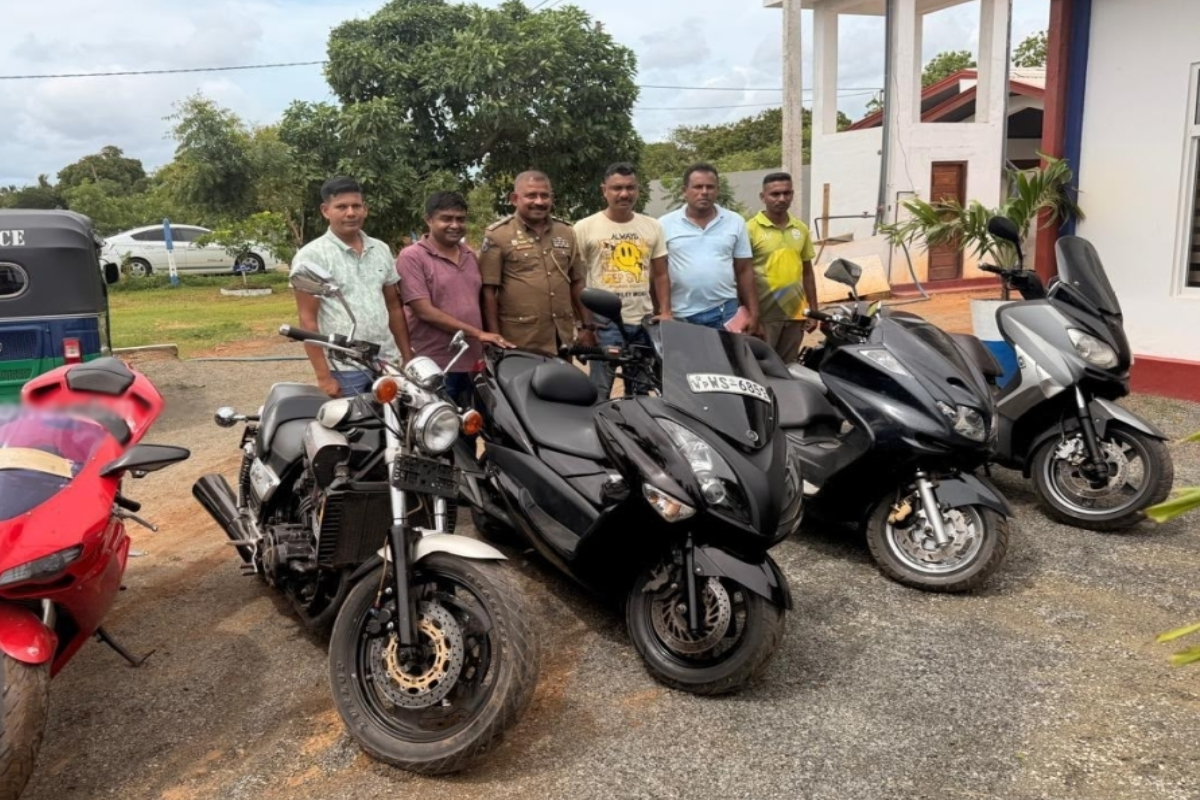 யாழில் வெளிநாட்டிலிருந்து வந்தவர் அதிரடி கைது ; கடைக்குள் காத்திருந்த ட்விஸ்ட் | Man Arriving From Abroad Arrested In Jaffna