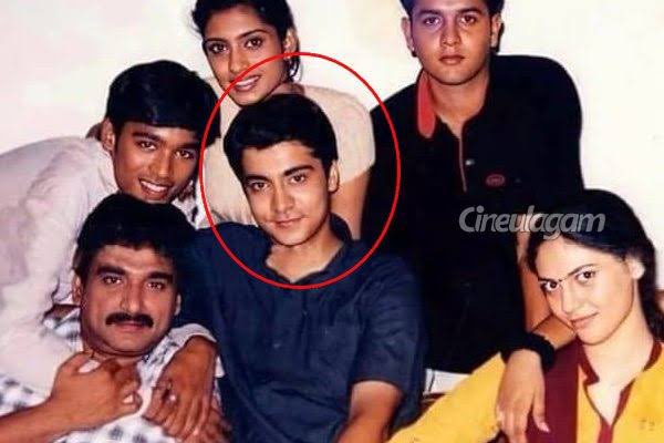 கல்லீரல் பிரச்சனையால் அவதிப்பட்டு வந்த நடிகர் அபிநய் காலமானார்.. | Thulluvadho Ilamai Actor Abhinay Died