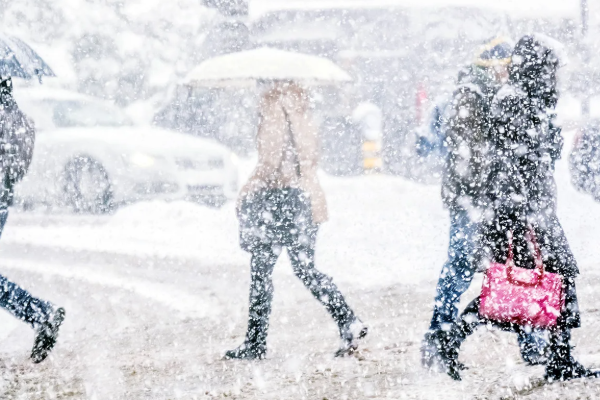 புத்தாண்டை வரவேற்கும் நிலையில் கனடா முழுவதும் கடும் குளிர் தாக்கம் | New Years Eve Weather Several Canadian Citie