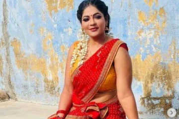 அட நம்ம சீரியல் நடிகை ரேஷ்மாவா இது, சுத்தமாக மேக்கப் இல்லாம எப்படி இருக்காங்க பாருங்க