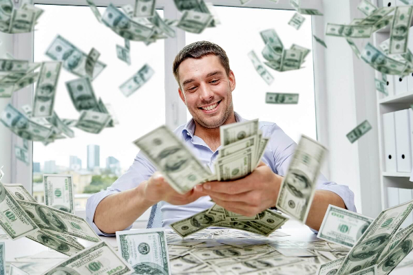 இந்த 5 ராசி ஆண்களும் திடீரென கோடீஸ்வரர் ஆகிடுவாங்க...இதுல உங்க ராசி இருக்கா? | Most Financially Successful Male Zodiac Signs