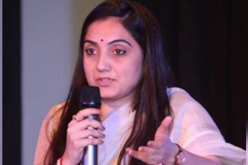 நபிகள் நாயகம் குறித்து நுபுர் சர்மா சர்ச்சை பேச்சு : கத்தாரிலிருந்து வெளியேற்றப்படும் இந்து தொழிலாளர்கள்...?