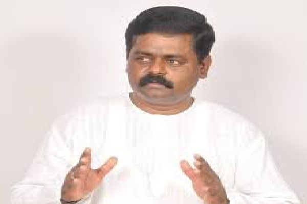 மனித உரிமை செயற்பாட்டாளர்களுக்கு எதிரான தொடர் விசாரணை : சிறிதரன் விசனம் | Sl Threats For Human Rights Activists Sritharan