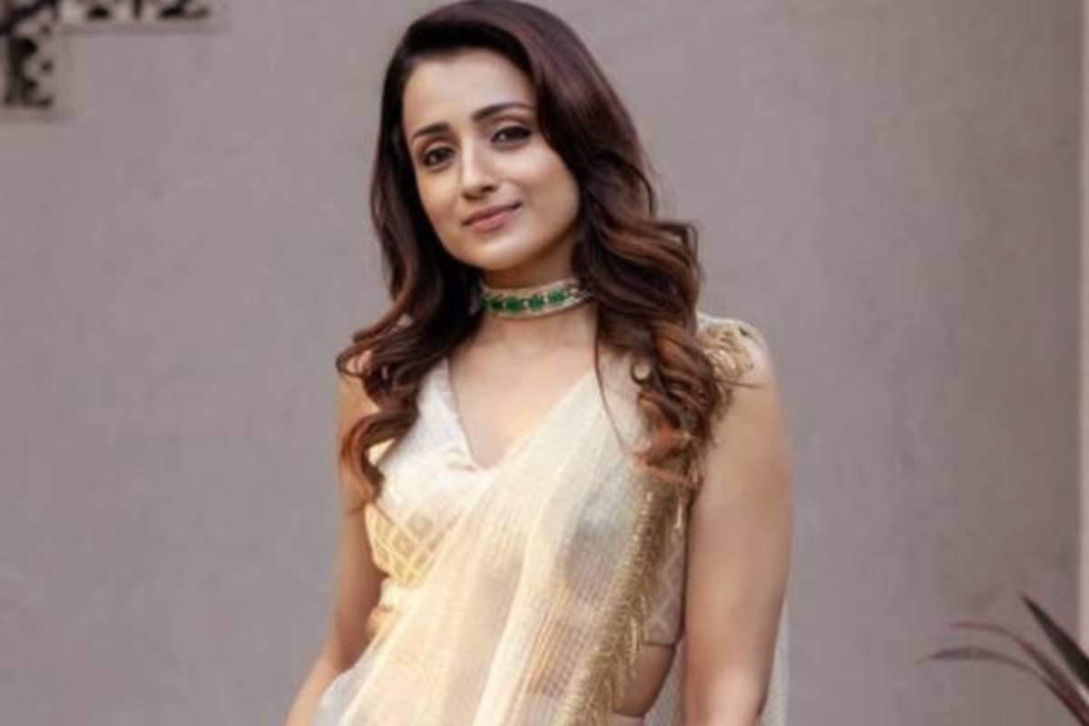 காதல் மட்டுமே வாழ்வு இல்லை.. ஆனால் - நடிகை த்ரிஷாவின் பதிவு | Trisha New Post Without Love Everything Is Less