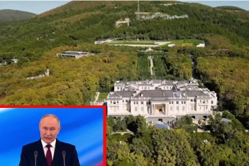 கவர்ச்சி நடன அறையை தேவாலயமாக மாற்றிய புடின்: வெளியான ரகசிய காட்சிகள்