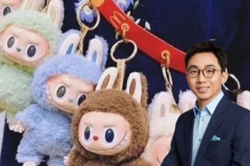 குட்டி பொம்மைகள் விற்று நிமிடத்திற்கு ரூ 9.52 கோடி சம்பாதிக்கும் நபர்... கவனம் ஈர்க்கும் லாபுபு