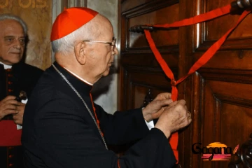 සුදොතුම් පියාණන් දිවි ගෙවූ නිවහන මුද්‍රා තබයි