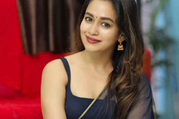 பாண்டியன் ஸ்டோர்ஸ் சீரியல் முல்லையா இது? ஆளே மாறிட்டாரே!!