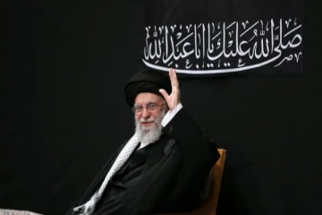 பொதுவெளிக்கு வந்த காமெனி; பரவிய வதந்திக்கு முற்றுப்புள்ளி