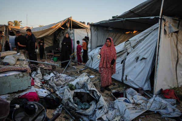 இஸ்ரேலின் கொடூர தாக்குதல்: காஸாவில் 46 குழந்தைகள் உள்பட 104 பேர் பலி | Israel Strikes Gaza 104 Killed Includ 46 Children இஸ்ரேலின் கொடூர தாக்குதல்: காஸாவில் 46 குழந்தைகள் உள்பட 104 பேர் பலி | Israel Strikes Gaza 104 Killed Includ 46 Children