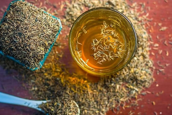 உடல் எடையால் கவலைப்படுபவர்கள் காலையில் தினமும் இந்த நீரை பருகுங்கள் | Weight Loss Tips