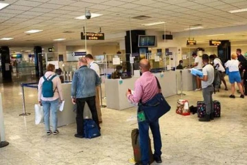 இலங்கைக்கான பயணங்களை தவிருங்கள்! பிரித்தானியா அறிவுரை