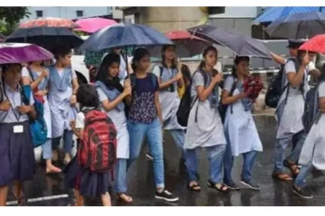 புயல் எதிரொலி: புதுச்சேரி, காரைக்காலில் பள்ளி கல்லூரிகளுக்கு விடுமுறை!