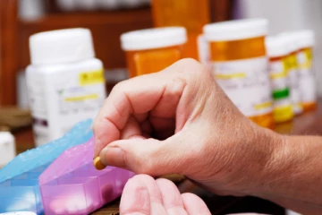 இலங்கையின் மருத்துவத் துறையில் ஏற்பட்டுள்ள பாரிய நெருக்கடி