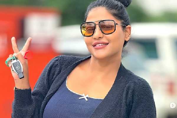 சீரியல் நடிகை ரேஷ்மா பசுபுலடியின் சேலை புகைப்படங்கள்.. | Serial Actress Reshma Pasupuleti Recent Photoshoot
