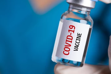 நாட்டு மக்களுக்கு அதிக அளவில் தடுப்பூசி அளித்த நாடுகளின் பட்டியலில் சுவிட்சர்லாந்து