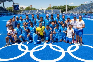 41 ஆண்டுகளுக்குப் பிறகு பதக்கம் வென்று.. ஒலிம்பிக்கில் வரலாறு படைத்தது இந்திய ஹாக்கி அணி