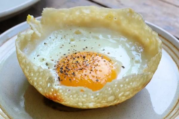 முட்டை ஆப்பம் ஹோட்டல் ஸ்டைலில் செய்யலாம்...எப்படி  தெரியுமா? | Egg Hoppers Appam