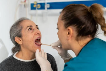 இலங்கையில் வேகமாக பரவி வரும் வாய் புற்றுநோய்- வெளியான எச்சரிக்கை