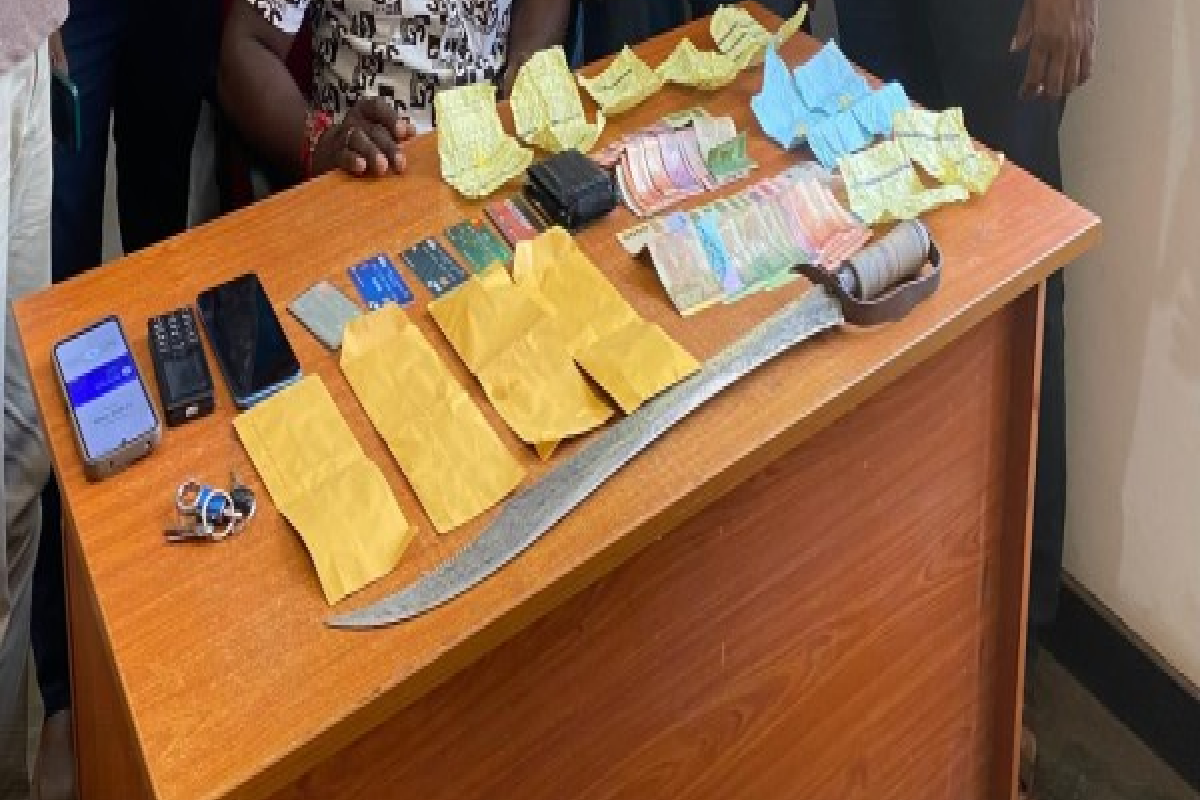 தமிழர் பகுதியில் இருவரின் மோசமான செயல் ; நீண்டகாலமாக அரங்கேறிய சம்பவம் | Two Individuals Commit Heinous Act In Tamil Area தமிழர் பகுதியில் இருவரின் மோசமான செயல் ; நீண்டகாலமாக அரங்கேறிய சம்பவம் | Two Individuals Commit Heinous Act In Tamil Area