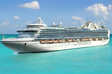 இலங்கையைத் தொடர்ந்து இனி சிங்கப்பூருக்கும் சொகுசு கப்பலில் செல்லலாம்: வெளியானது அறிவிப்பு