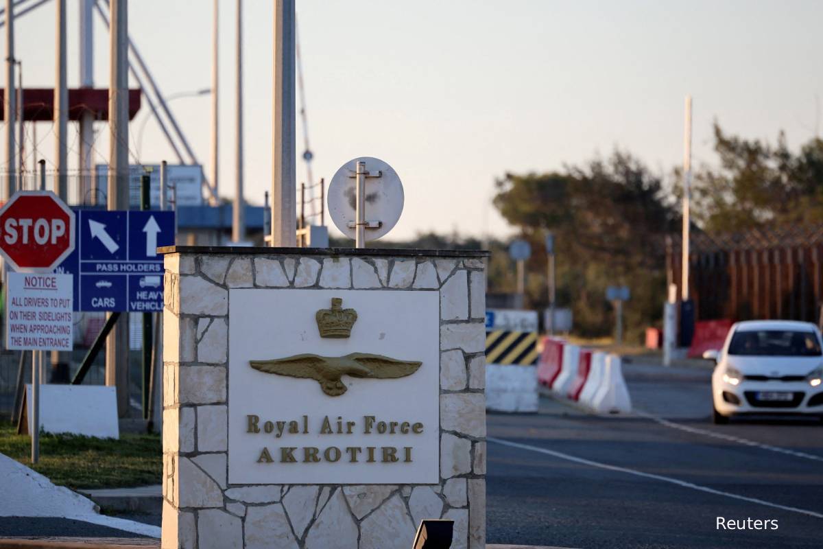 பிரித்தானியா மீது வளைகுடா நாடுகள் கோபம்: காரணம் என்ன? | Gulf Leaders Angry On Uk Starmer Amid Iran War