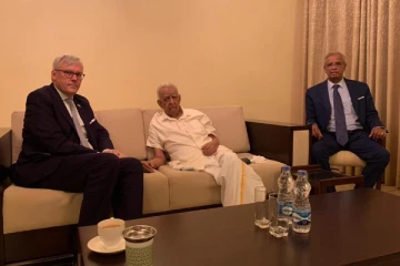 புதிய பிரித்தானிய தூதுவரிடம் சம்பந்தன் சுட்டிக்காட்டிய விடயம் என்ன..!