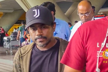 கொழும்பிலிருந்து சென்னை சென்ற யுவனுக்கு விமான நிலையத்தில் தடங்கல்