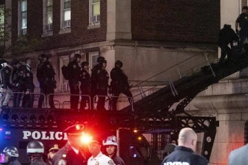 பாலஸ்தீன ஆதரவாளர்களான மாணவர்களை அதிரடியாக கைது செய்தது அமெரிக்க அரசு