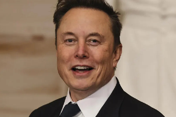 உலகின் பெரும் செல்வந்தர்களின் பட்டியல் : முதலிடத்தில் யார்..! | Elon Musk Tops List Of Super Billionaires