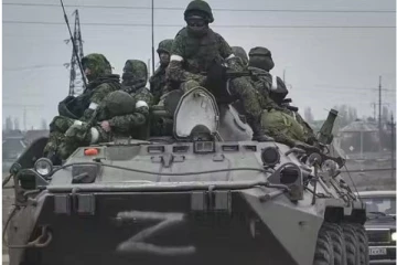 புடின் உத்தரவை மீற முடியாமல் விருப்பமின்றி தாக்குதல் நடத்தும் ரஷ்ய வீரர்கள்! போரை நிறுத்த செய்யும் காரியம்