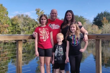 3 குழந்தைகள் உட்பட ஒரே குடும்பத்தை சேர்ந்த 5 பேர் சடலமாக மீட்பு: பொலிஸார் விசாரணை